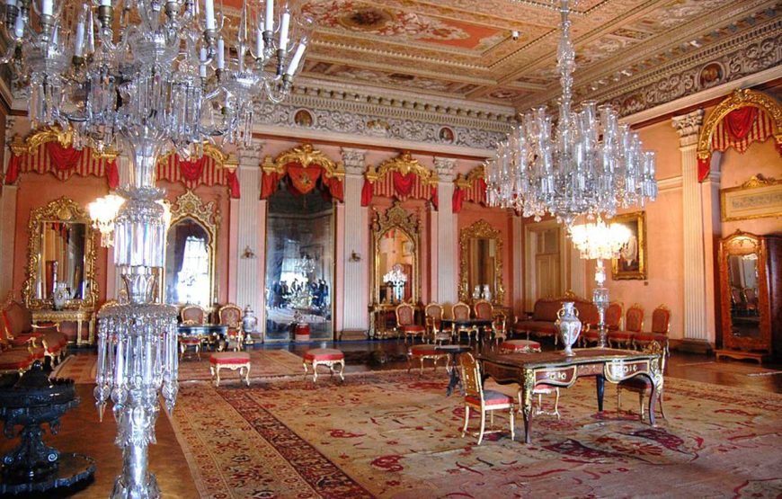 Beylerbeyi̇ Palace & Two Continents (Asia & Europe)