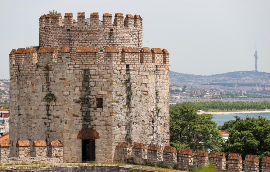 Süleymani̇ye Mosque & Yedi̇kule Fortress